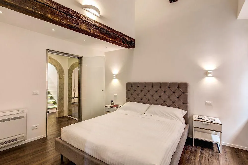 Your Suite Rom Hotel