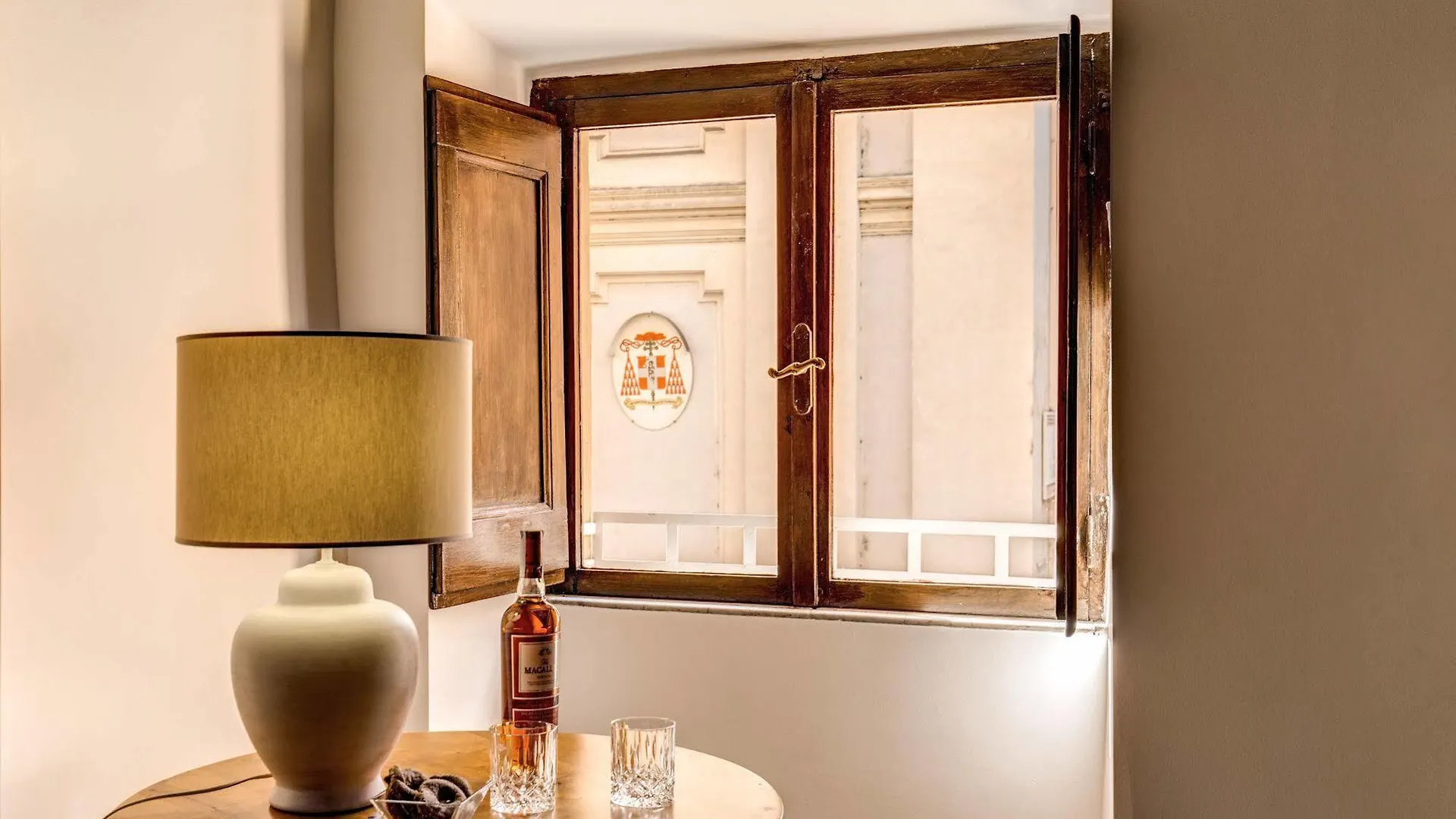 Your Suite Rom Hotel