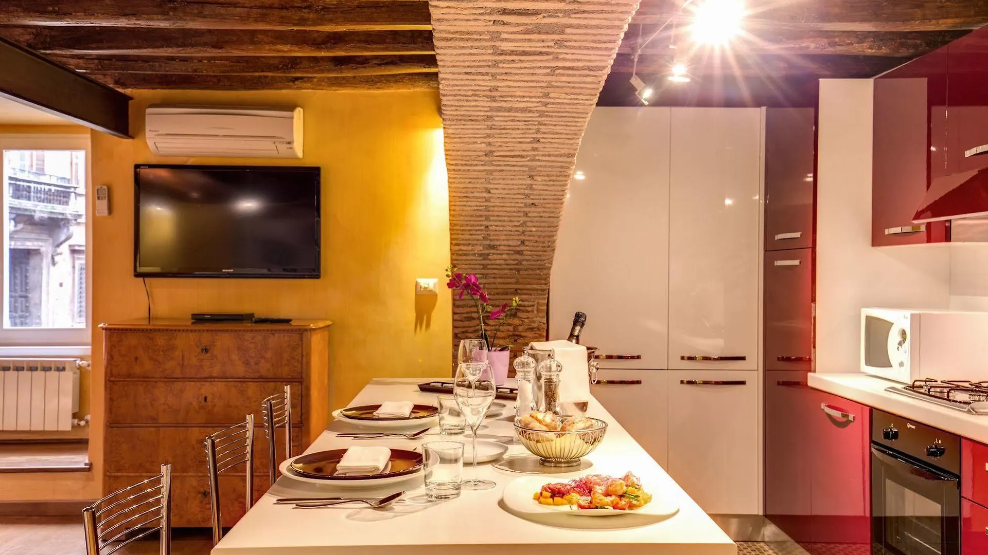Hotel Your Suite Rom