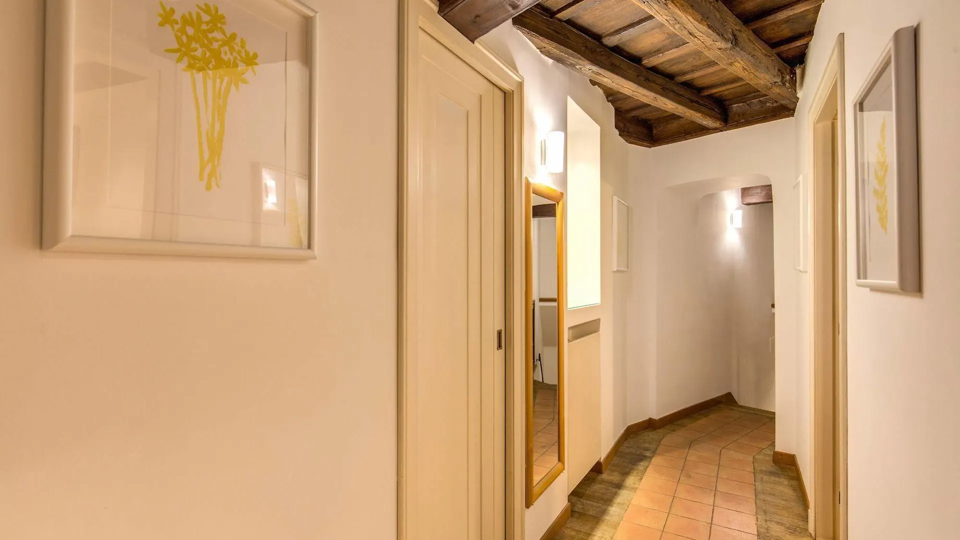 Hotel Your Suite Rom